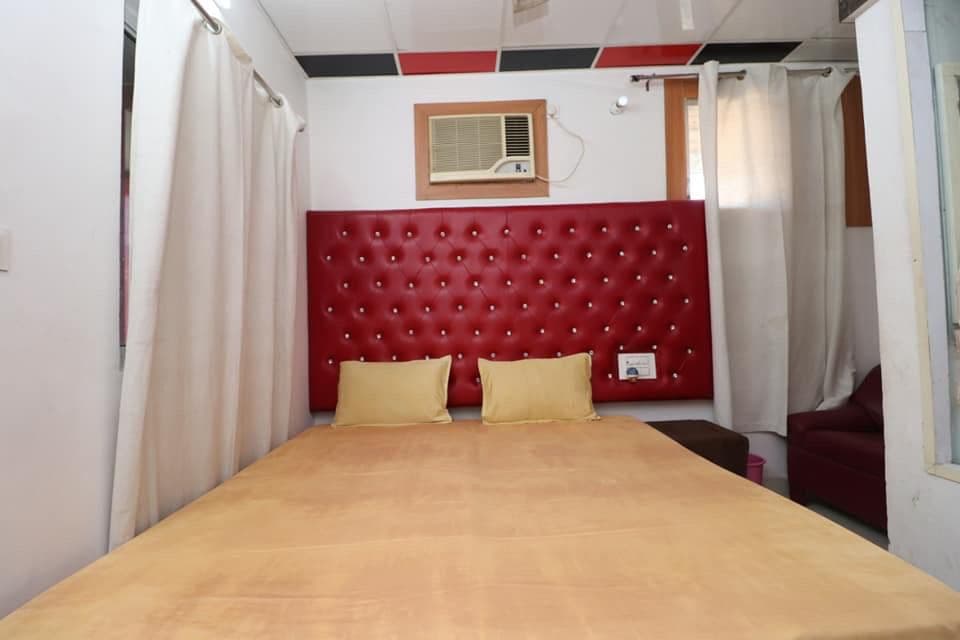 Premium room bedding